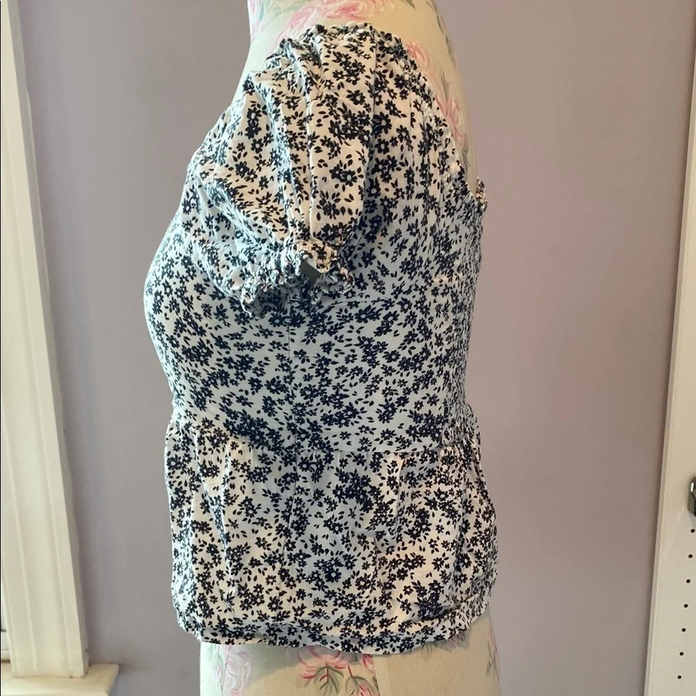 Old Navy Navy and White Floral Kids Tee